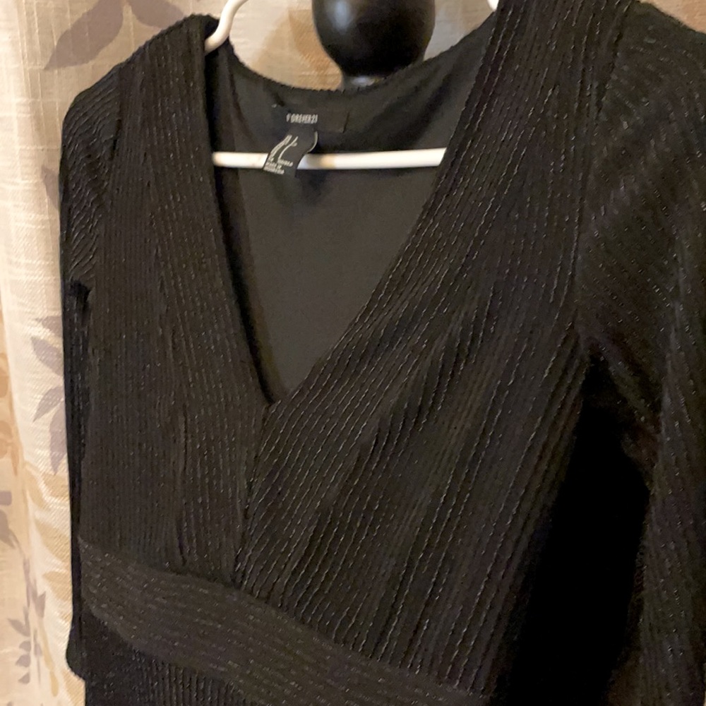 Forever 21 - Ribbed Sparkly Black V-neck Dress